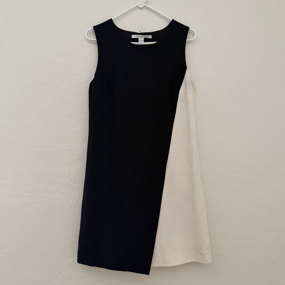 DVF Diane von Furstenberg Livvy Dress 10 Black Ivory Colorblock Asymmetrical